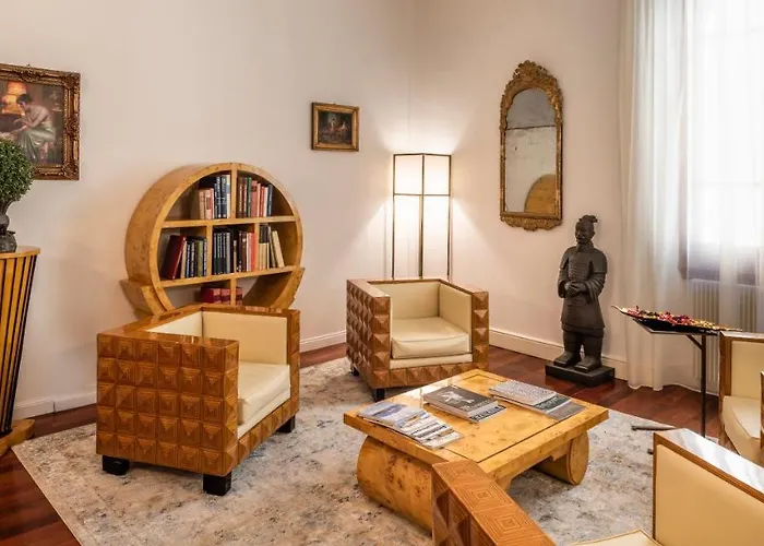 Aqa Palace Affittacamere 4*