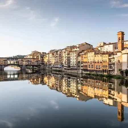 Aqa Palace Pensión Florencia