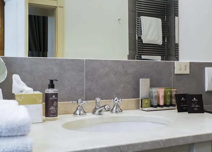 Aqa Palace Гостевой дом Флоренция